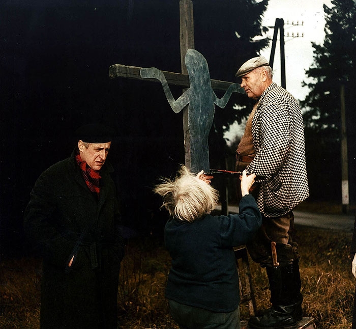 filmové projekce k výstavě jiřího balcara | perličky na dně | biograf kotva